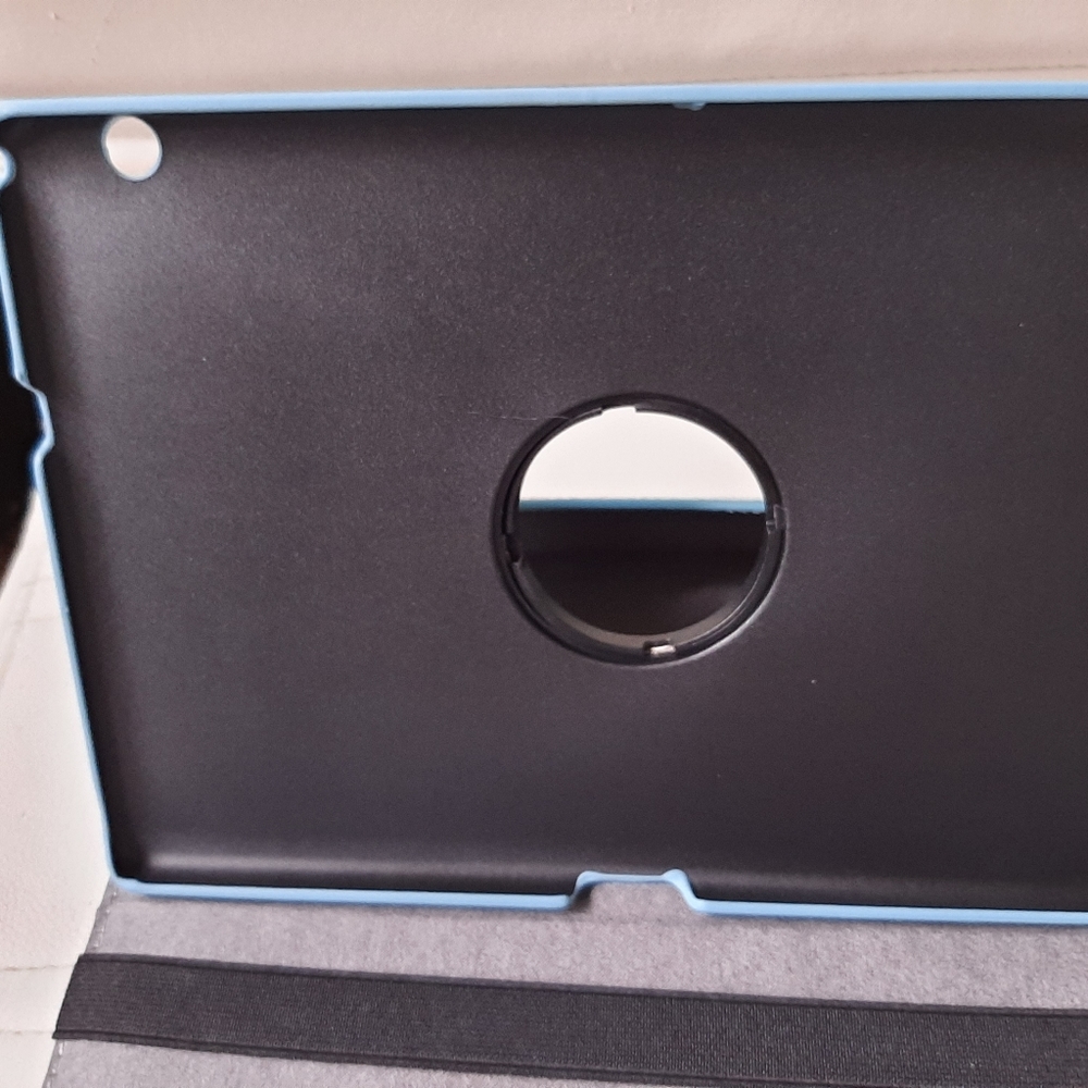 IPad Air 3rd Generation Case - Picture 2 of 4